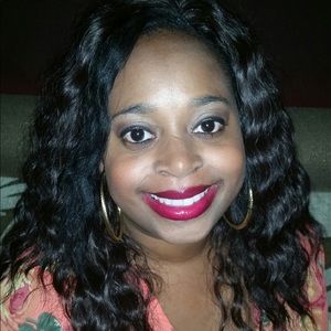 Meet your Posher, Niesha